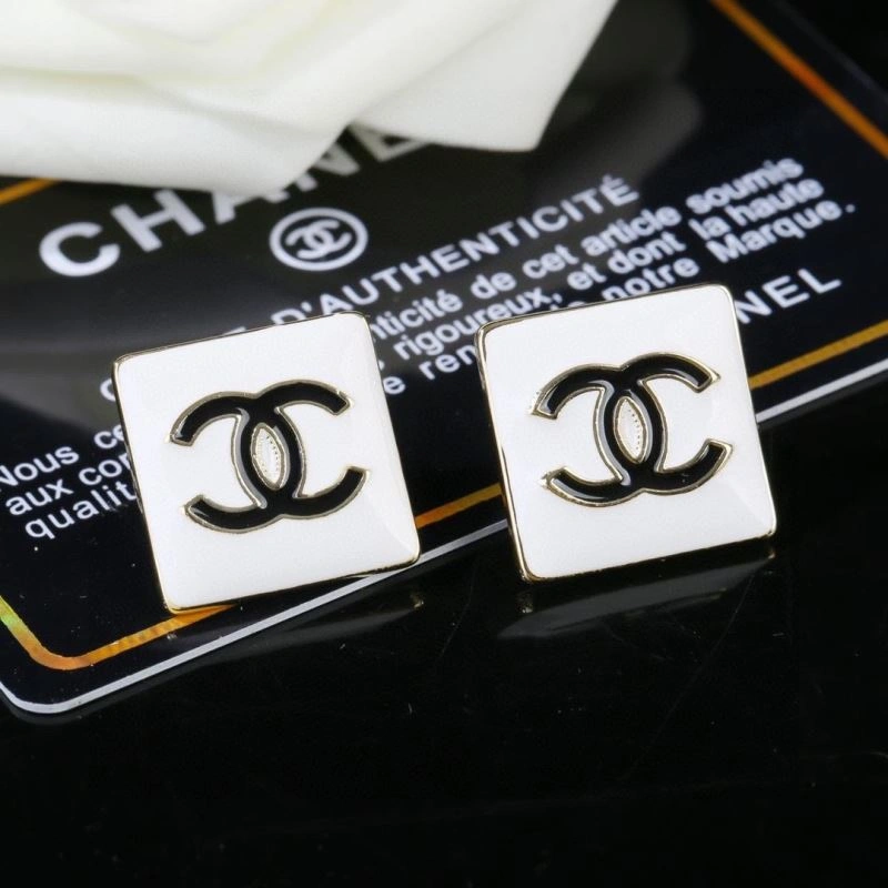 Chanel Earrings Durable 231726