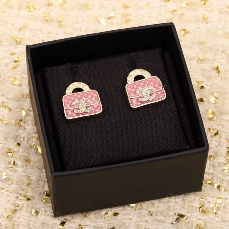 Chanel Earrings MoistureWicking 231660