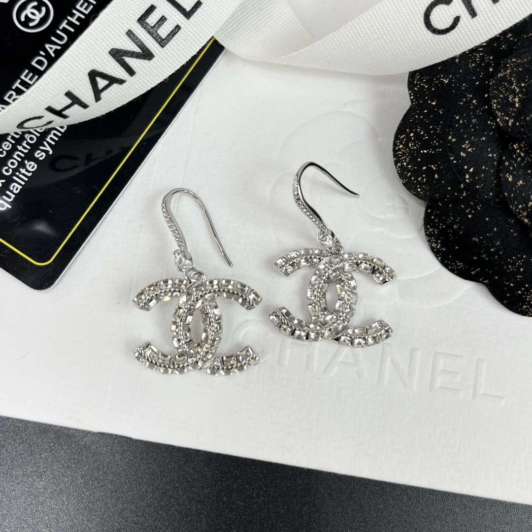 Chanel Earrings Sporty 231644