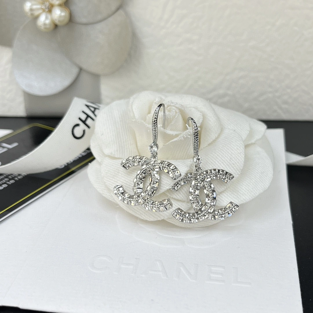 Chanel Earrings Sporty 231644