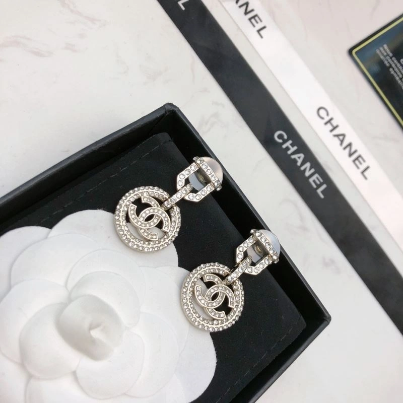 Chanel Earrings Trendy 231665