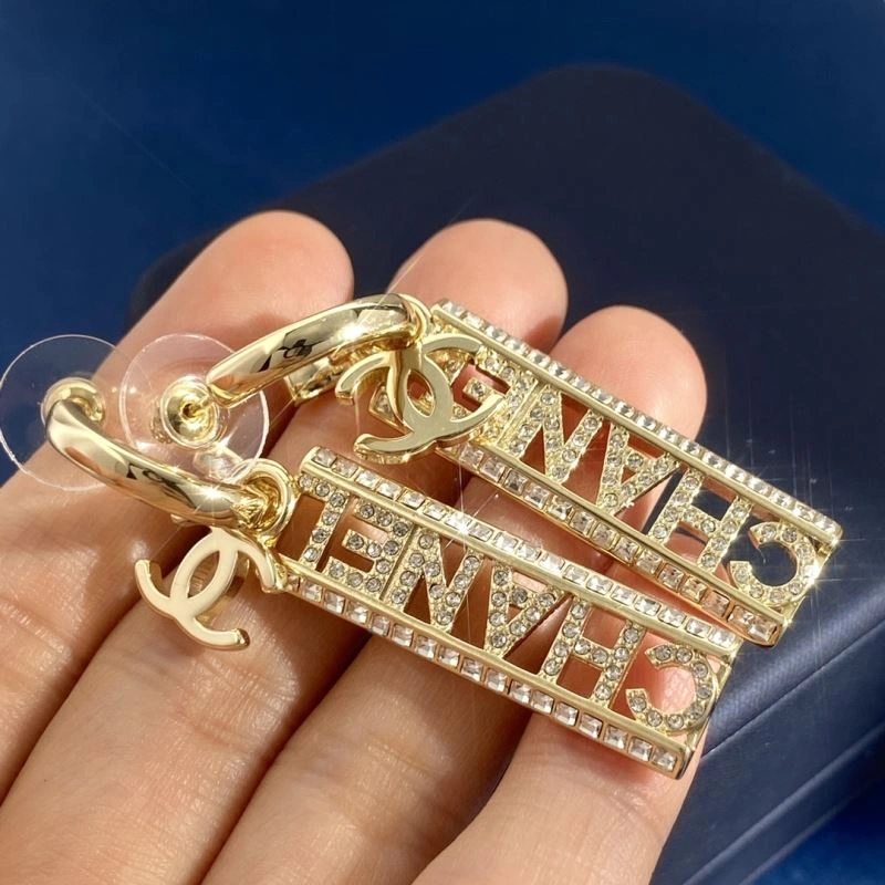 Chanel Earrings SoftTouch 231662
