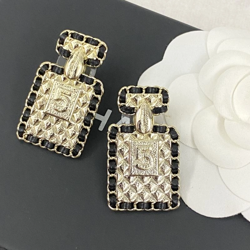 Chanel Earrings EasyMatch 231625