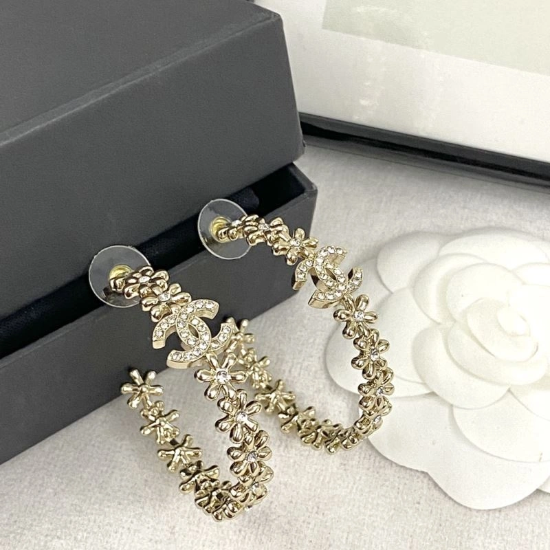 Chanel Earrings Sporty 231639