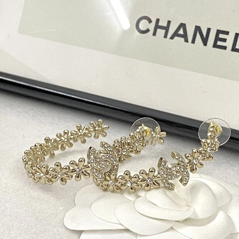 Chanel Earrings Sporty 231639