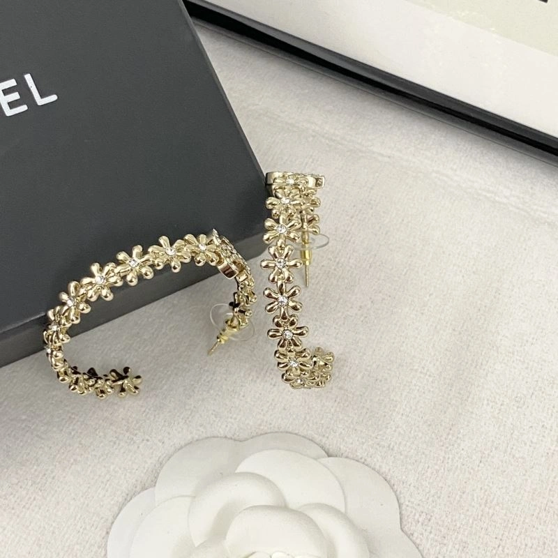 Chanel Earrings Sporty 231639