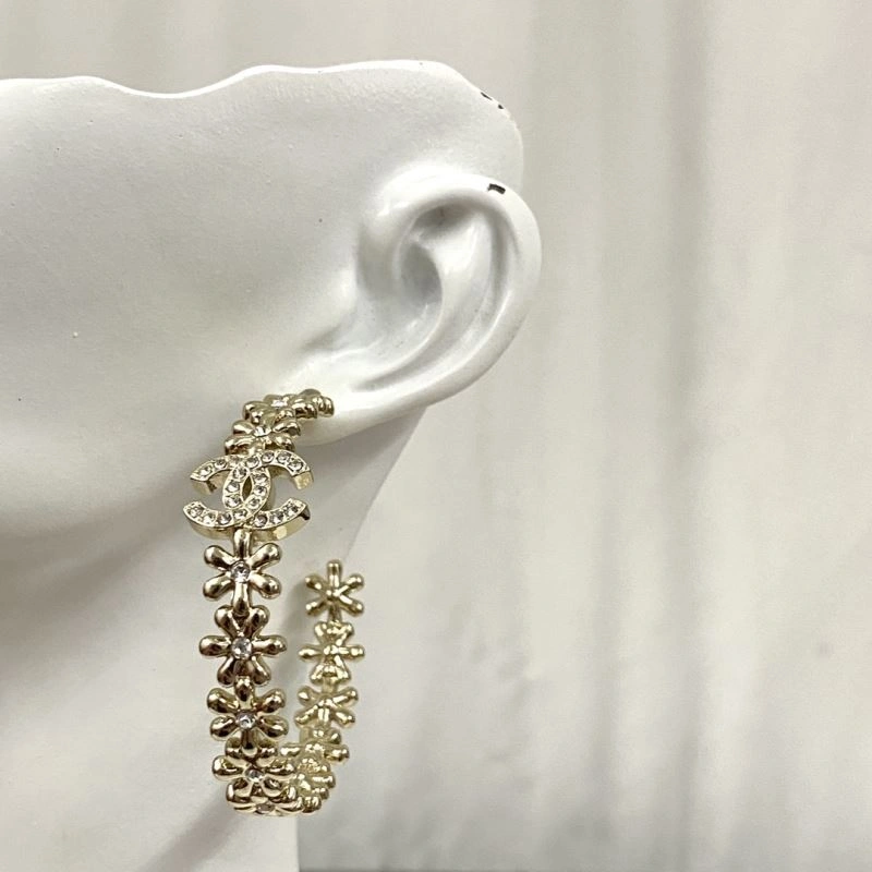 Chanel Earrings Sporty 231639