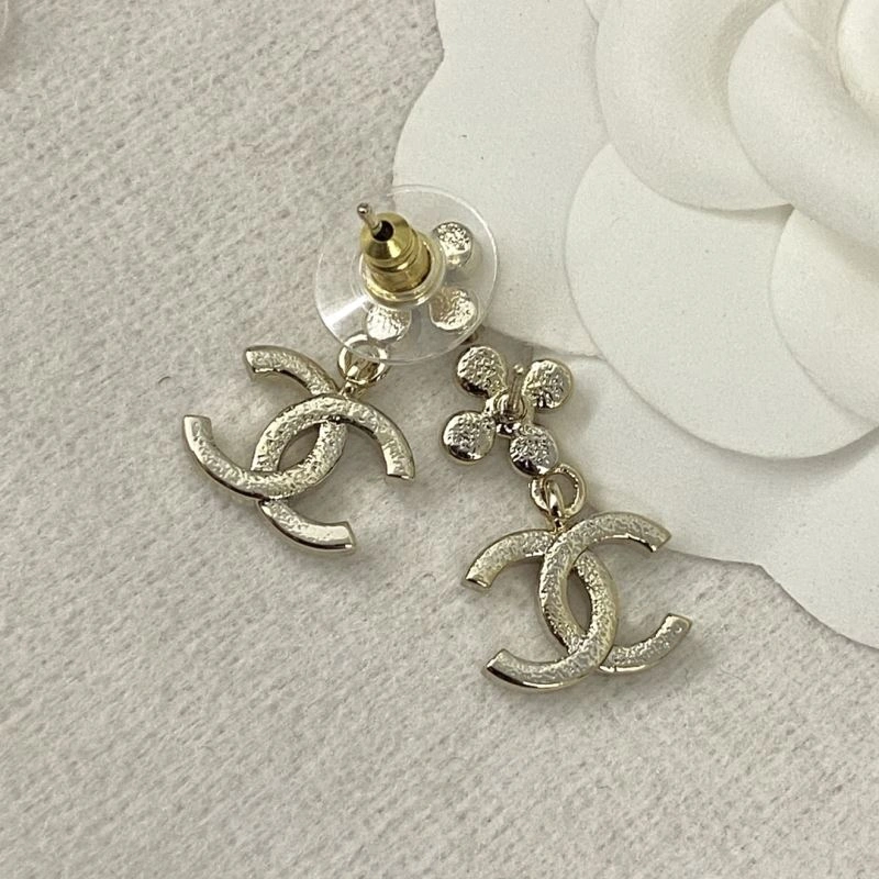 Sustainable Chanel Earrings 231624