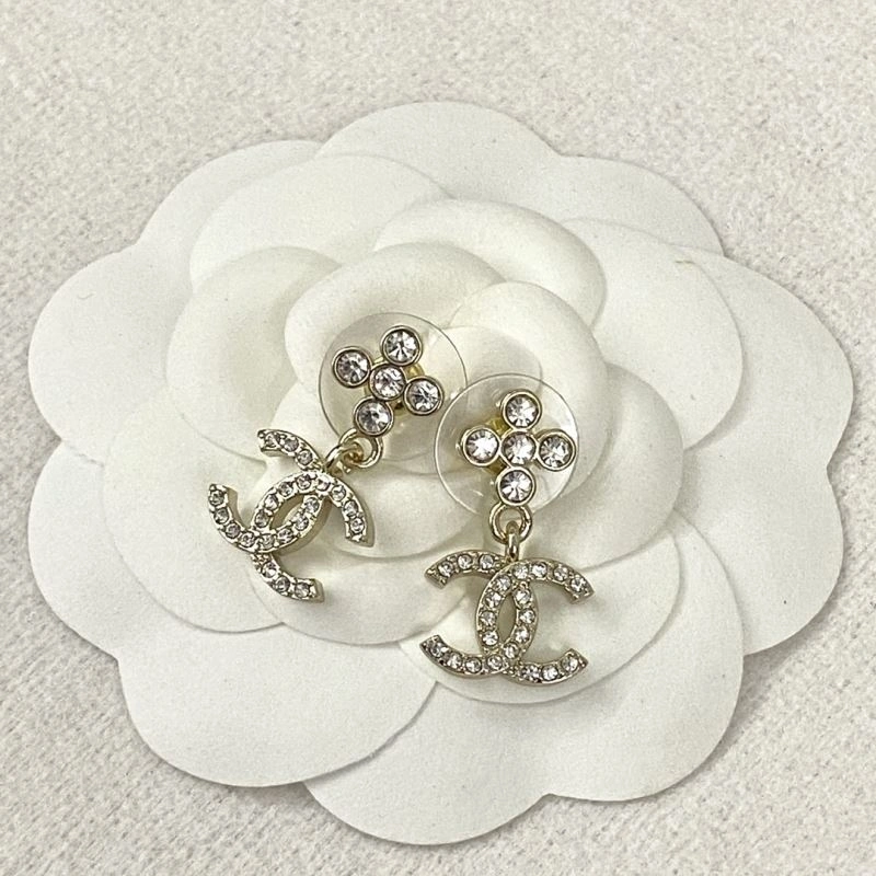 Sustainable Chanel Earrings 231624