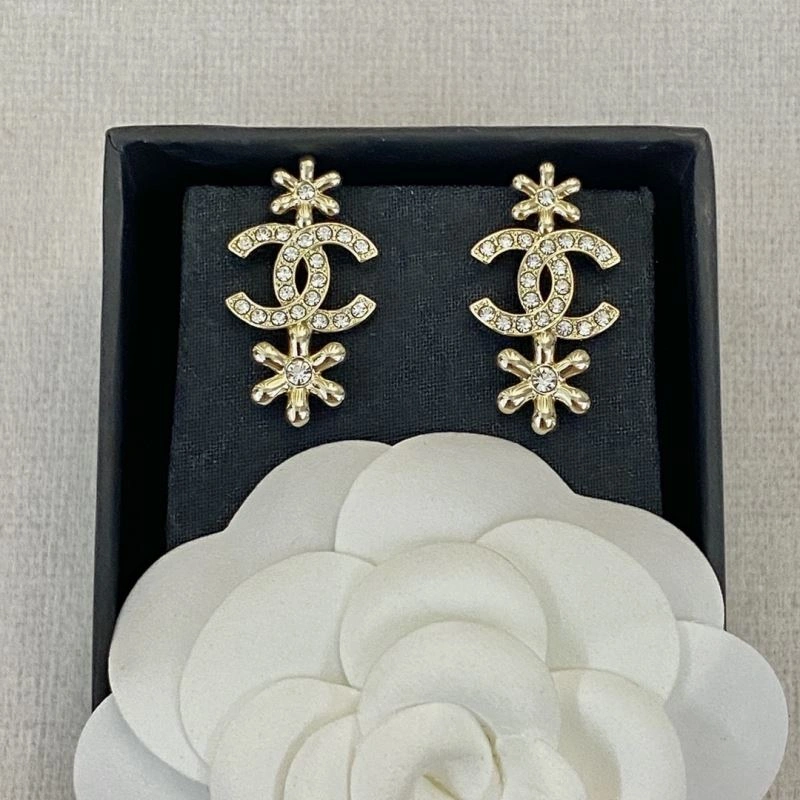 Chanel Earrings Flexible 231610