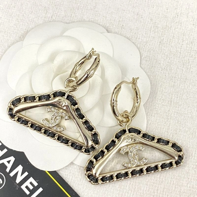 FashionForward Chanel Earrings 231601
