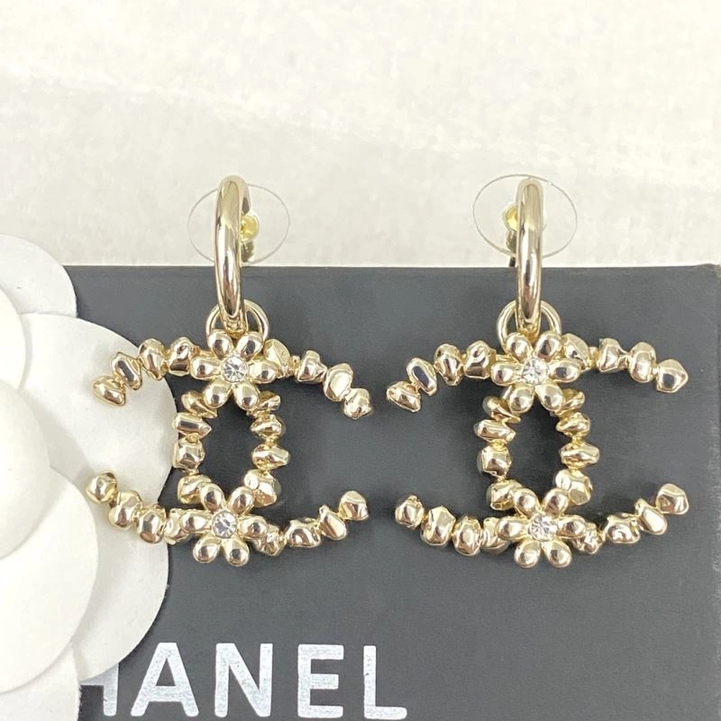 Reliable Chanel Earrings 231605