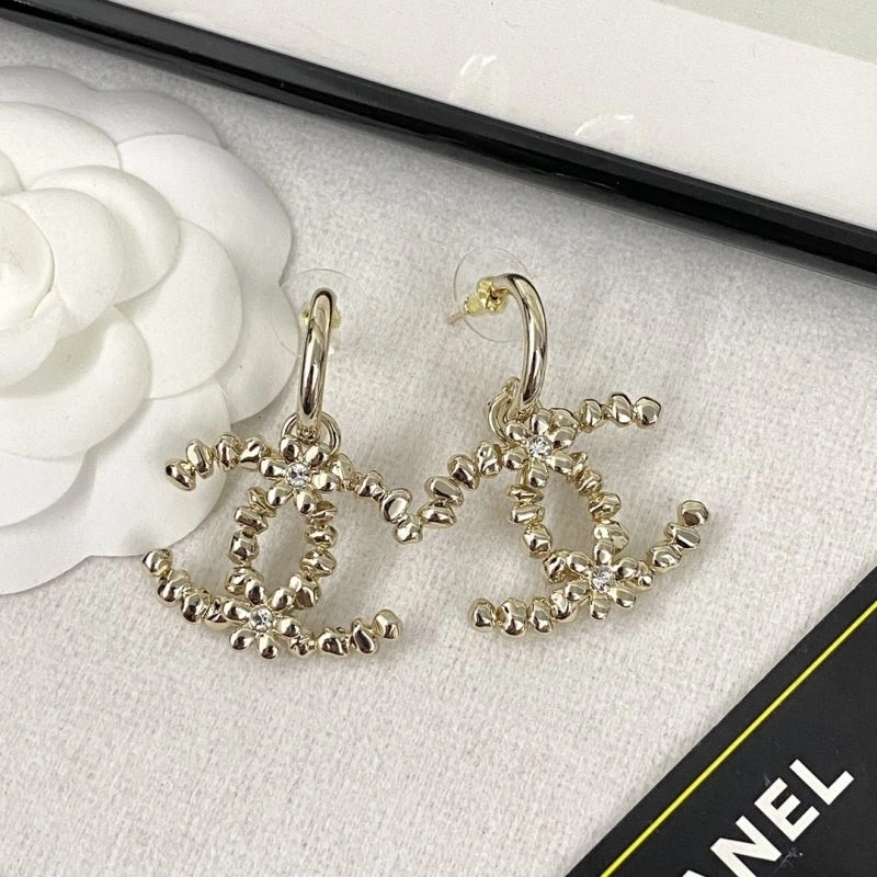 Reliable Chanel Earrings 231605