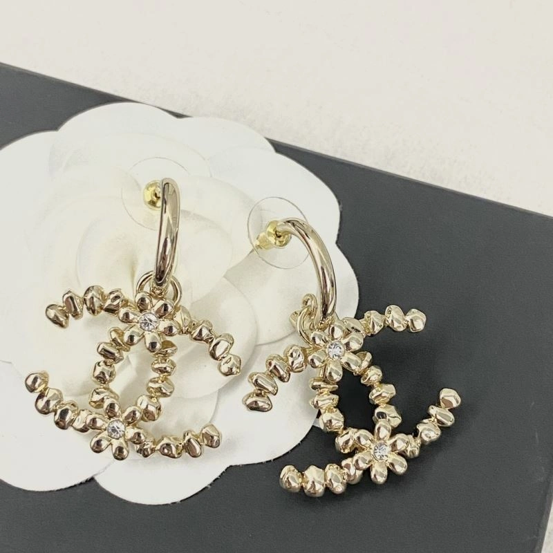 Reliable Chanel Earrings 231605