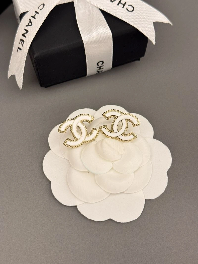 Chanel Earrings EyeCatching 231599