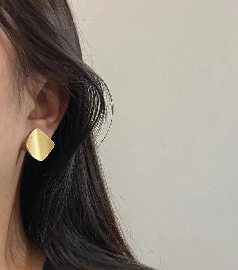 Chanel Earrings Unique 231594