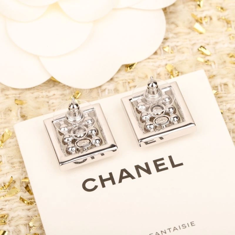 QuickDry Chanel Earrings 231622