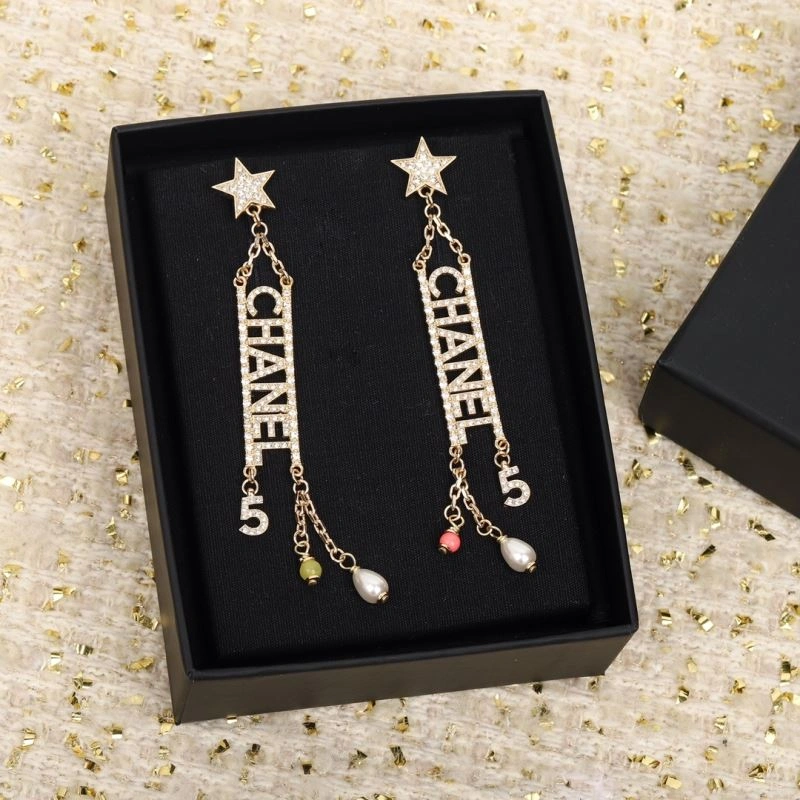 Chanel Earrings Effortless 231589