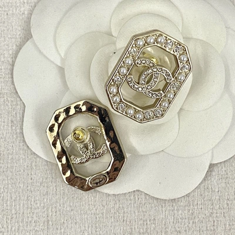 TechFriendly Chanel Earrings 231612