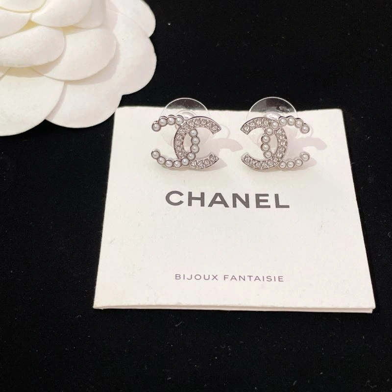 Practical Chanel Earrings 231792