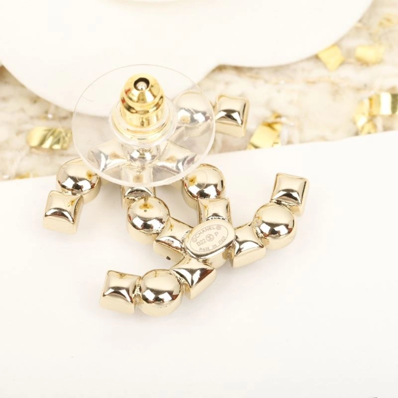 Sleek Chanel Earrings 231581