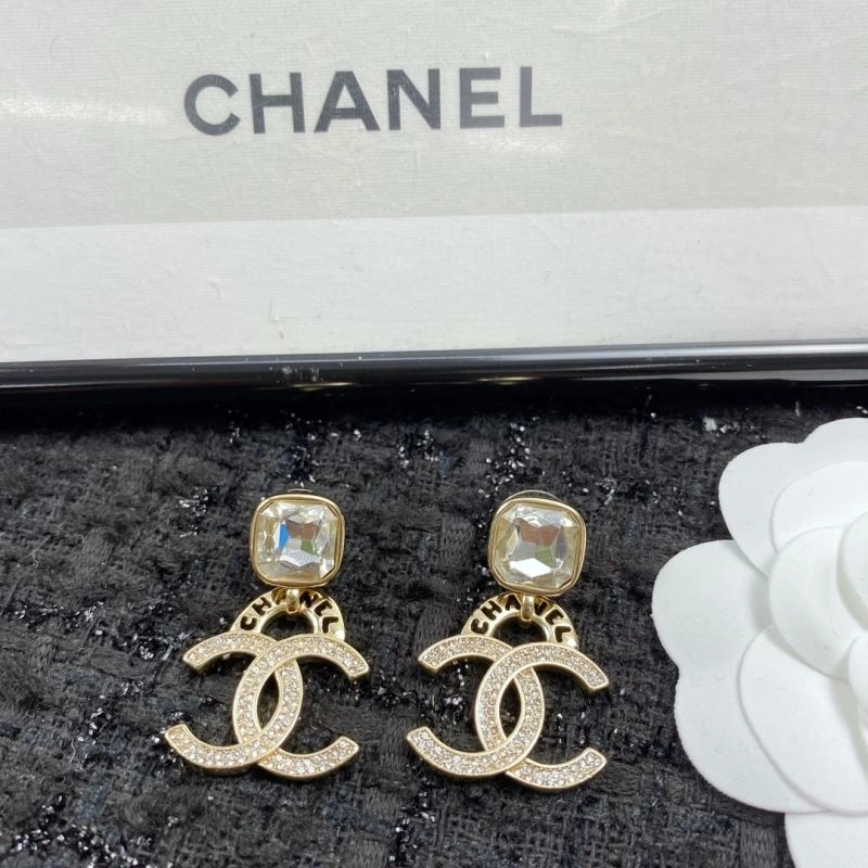 Chanel Earrings Soft 230194