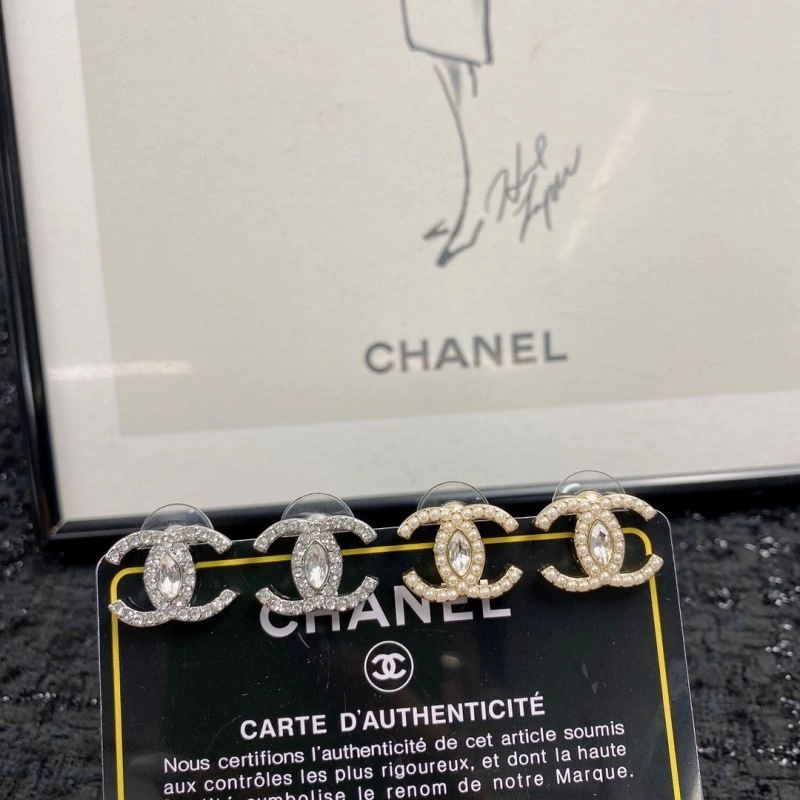 Chanel Earrings RelaxedFit 230210