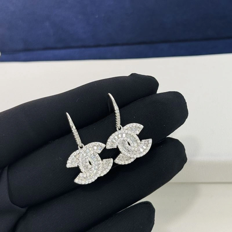 OnTrend Chanel Earrings 230180