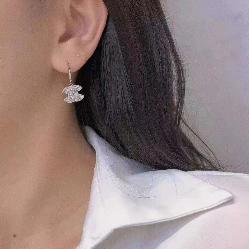 OnTrend Chanel Earrings 230180