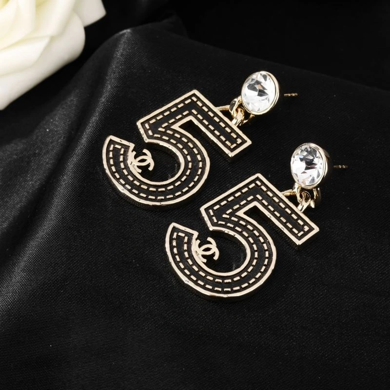 Chanel Earrings Premium 230170