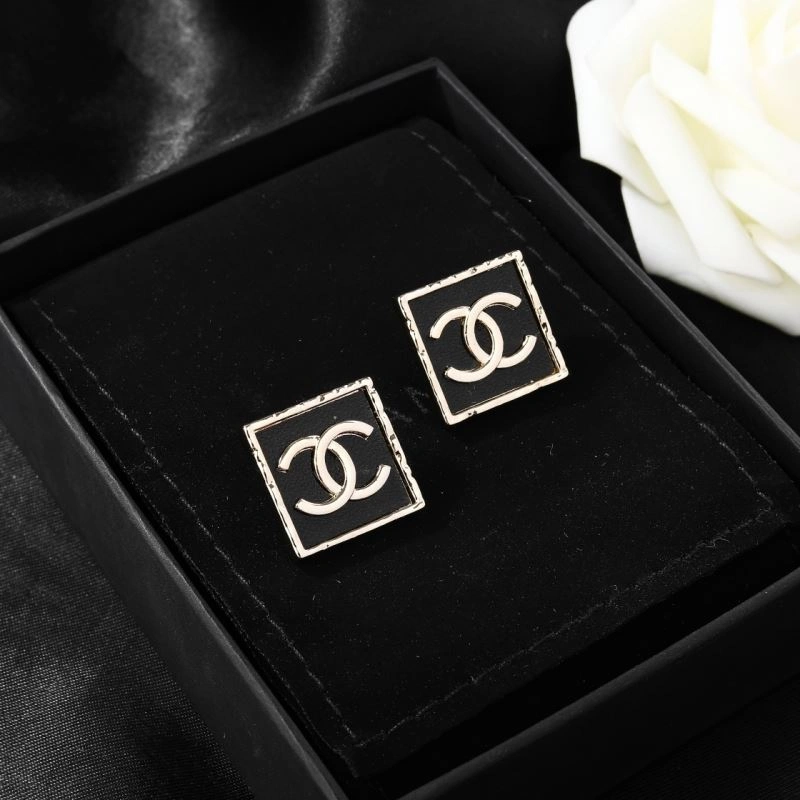 Chanel Earrings Casual 230174