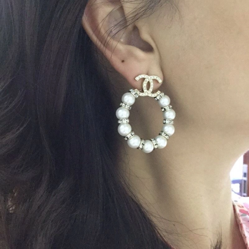 Trendy Chanel Earrings 230166