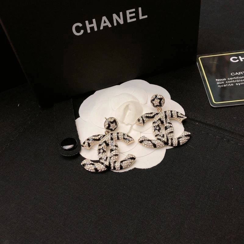 WeatherProof Chanel Earrings 230197