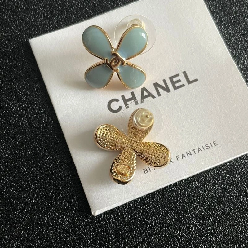 Soft Chanel Earrings 230169