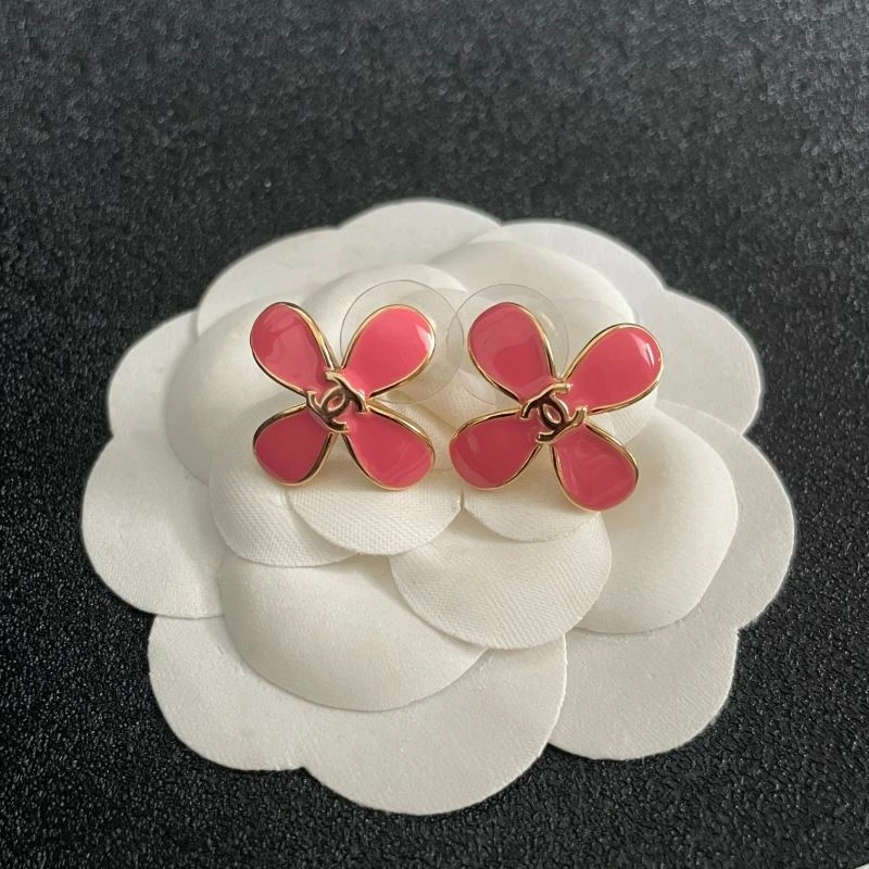 WellDesigned Chanel Earrings 230156
