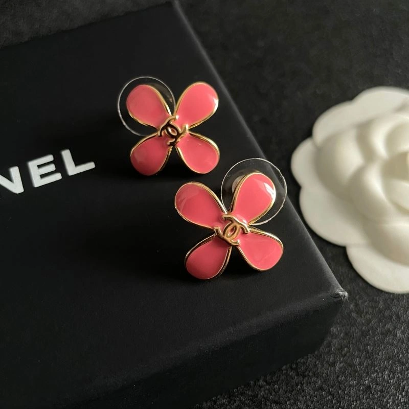 WellDesigned Chanel Earrings 230156