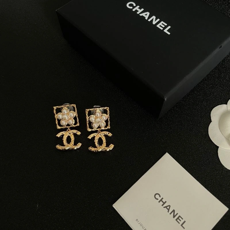 Chanel Earrings RelaxedFit 230172
