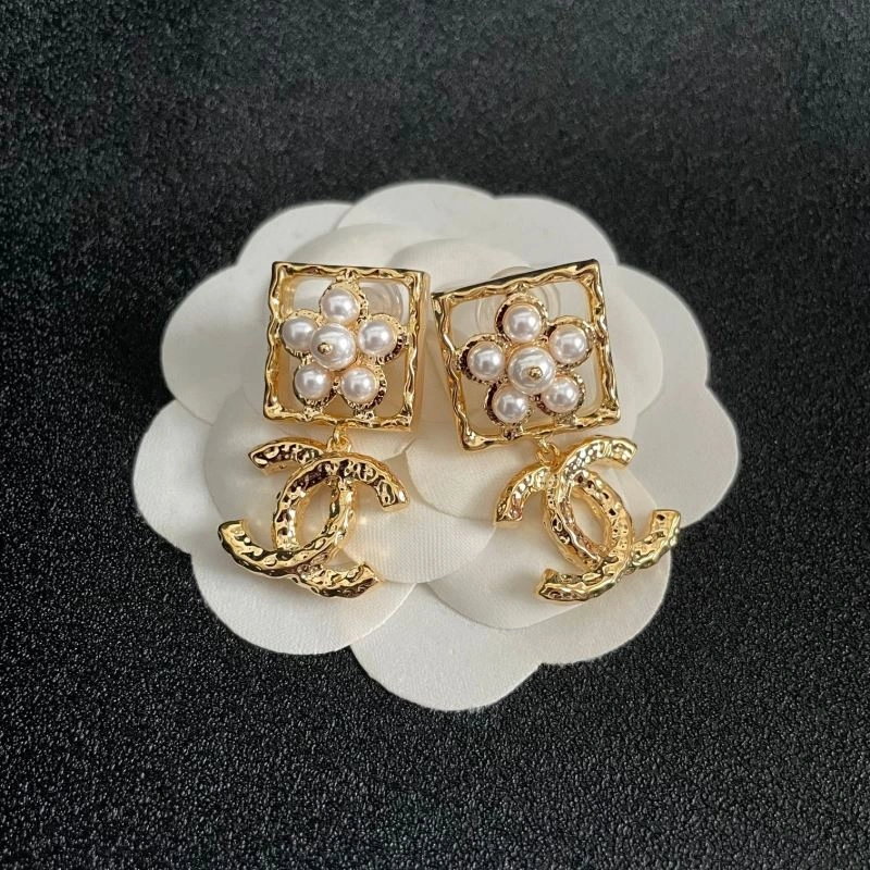 Chanel Earrings RelaxedFit 230172