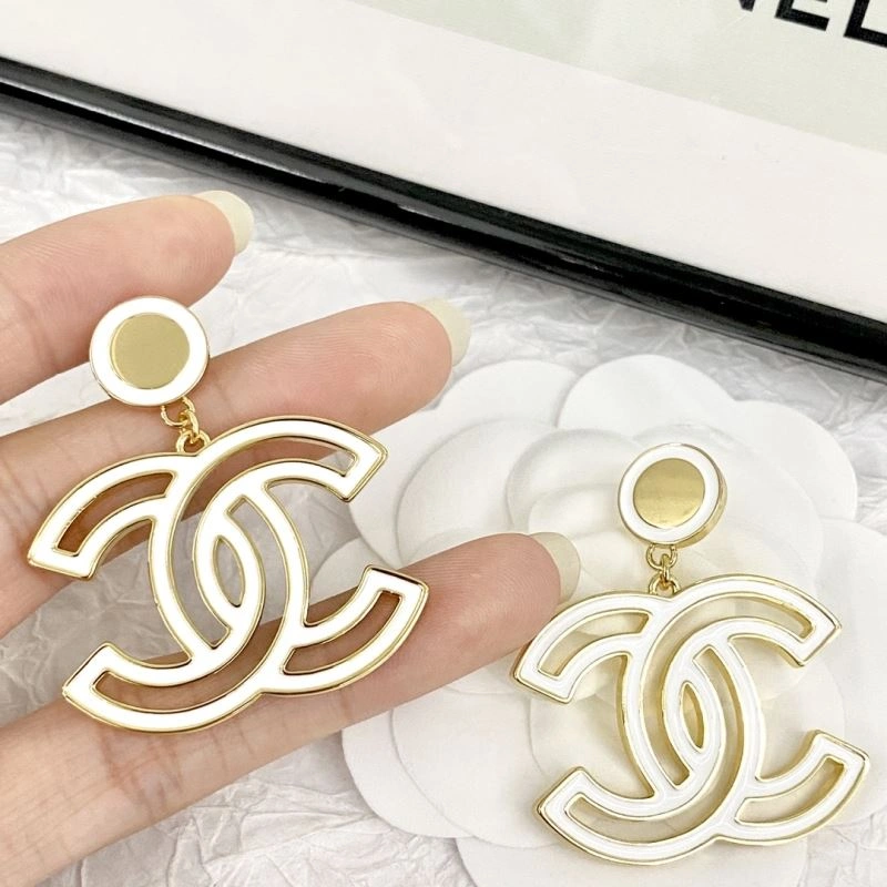 Chanel Earrings Functional 230148