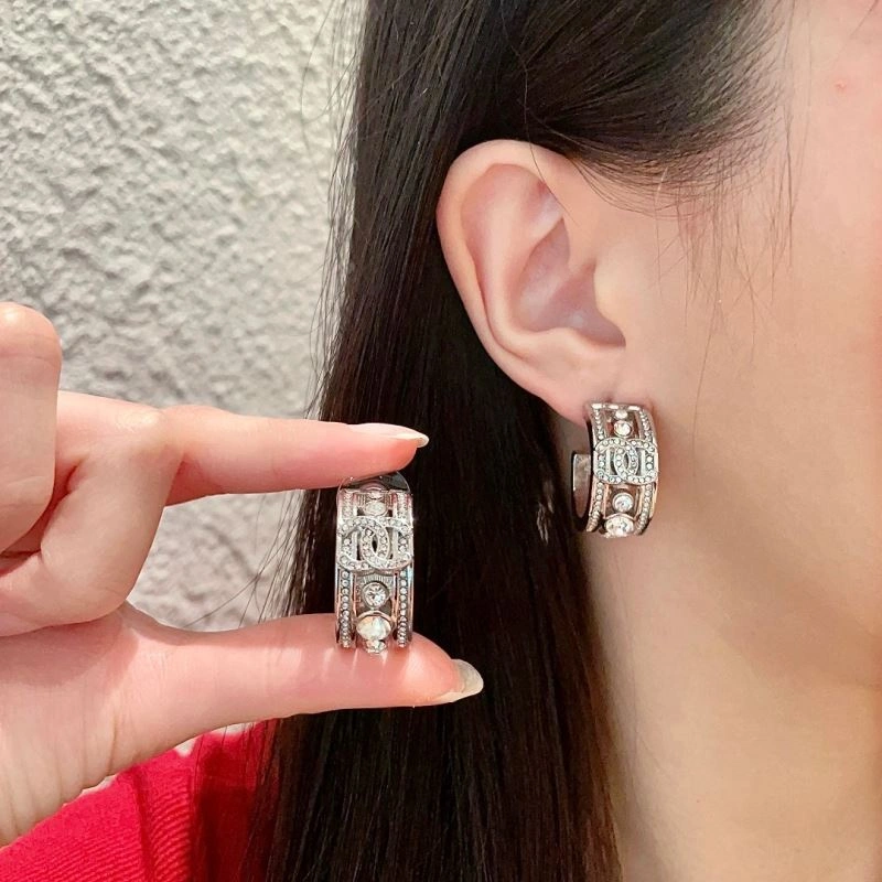 Chanel Earrings Sophisticated 230159