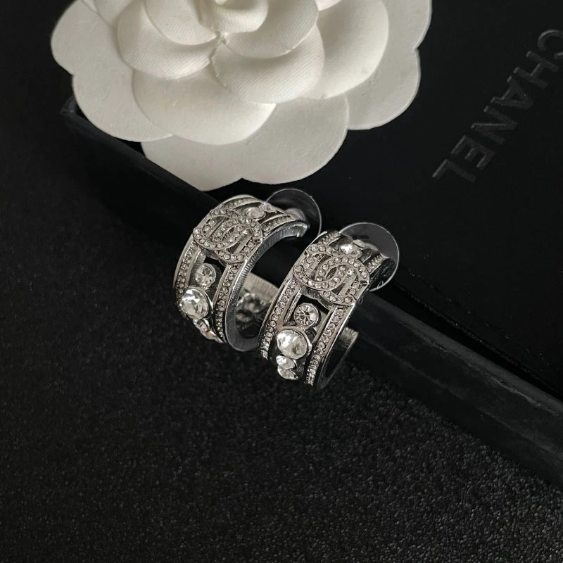 Chanel Earrings Sophisticated 230159