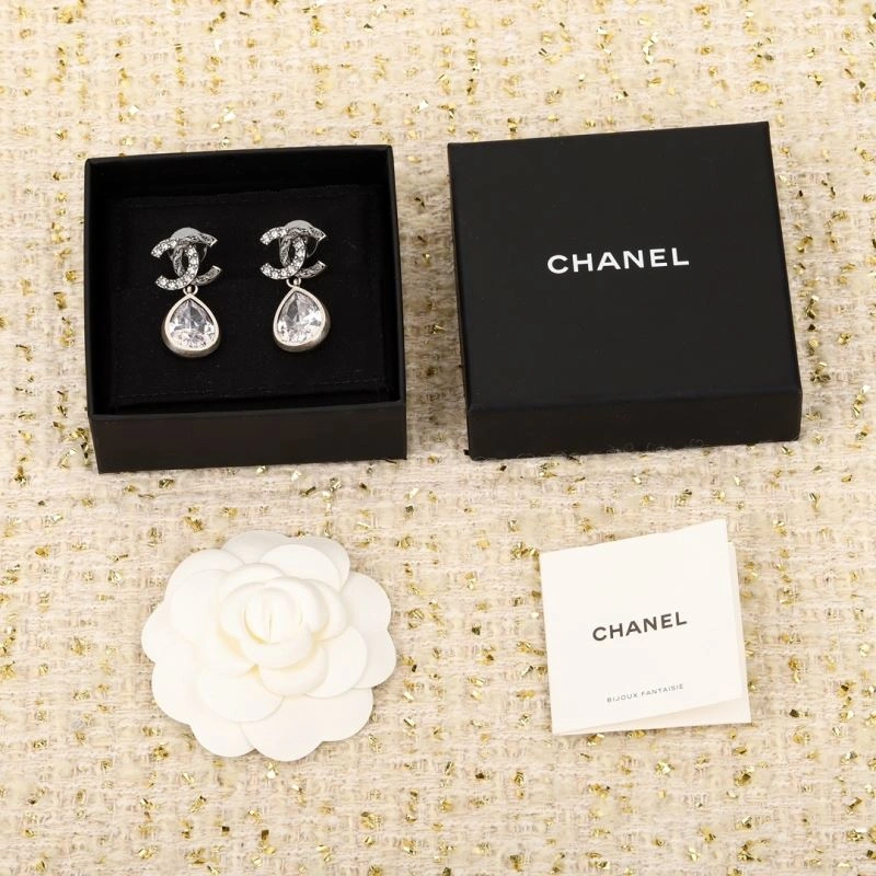 Chanel Earrings ModernLook 230138