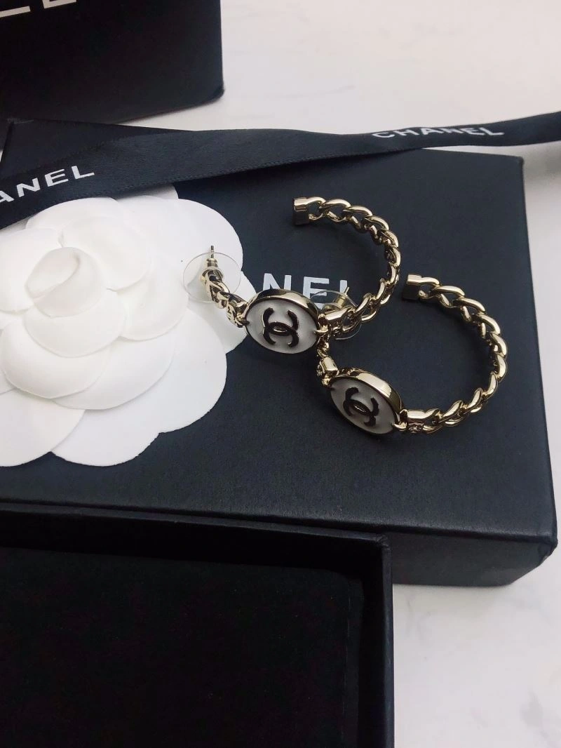 Resilient Chanel Earrings 230162