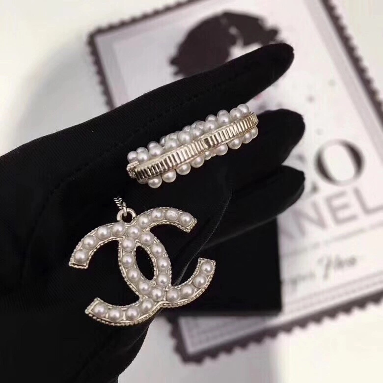 EasyCare Chanel Earrings 230151