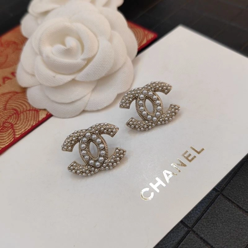 Breathable Chanel Earrings 230122