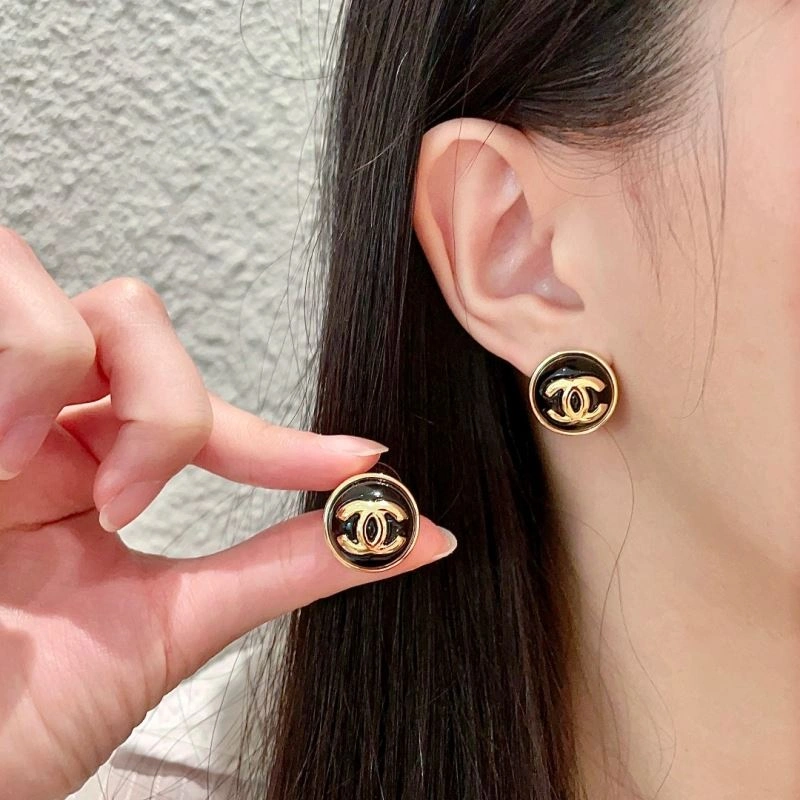Chanel Earrings StreetReady 230123