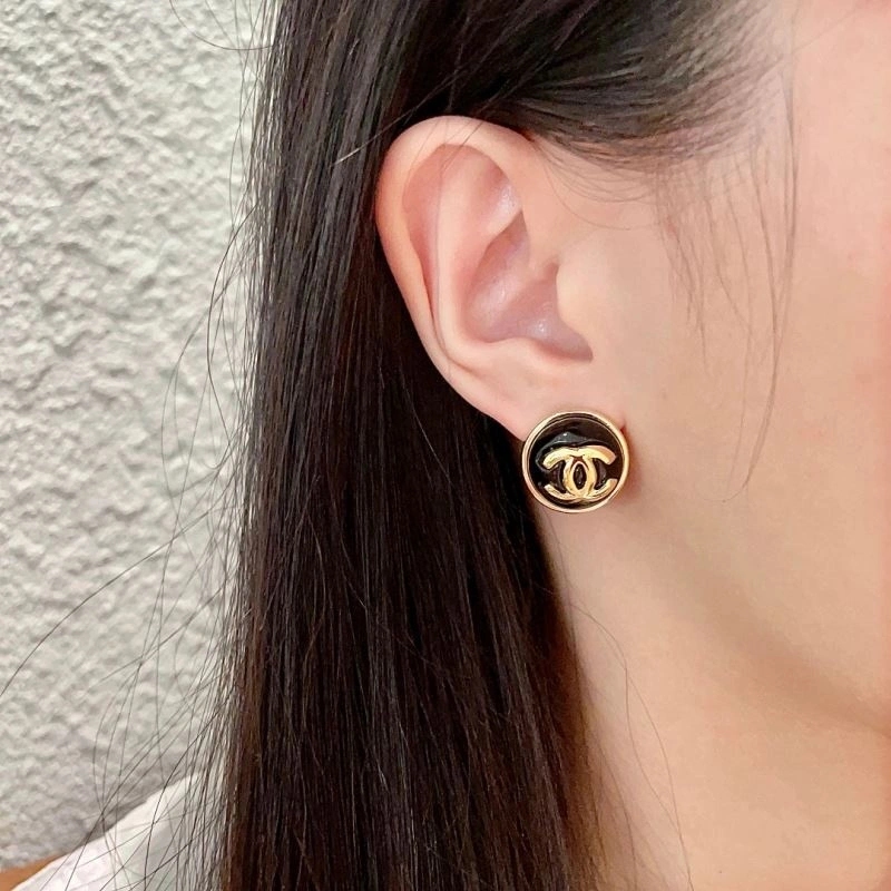 Chanel Earrings StreetReady 230123