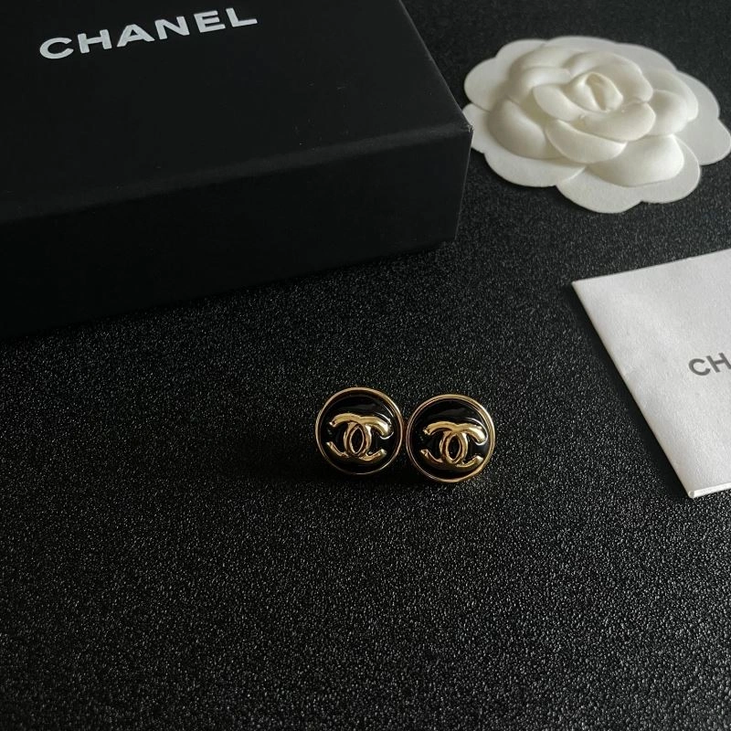 Chanel Earrings StreetReady 230123