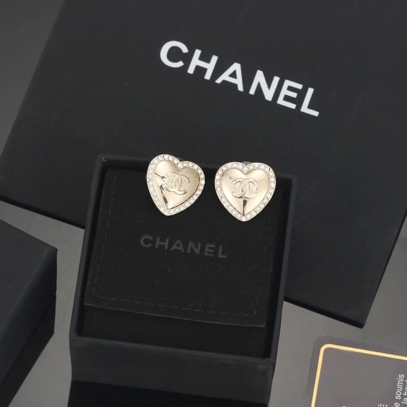 Breathable Chanel Earrings 230176