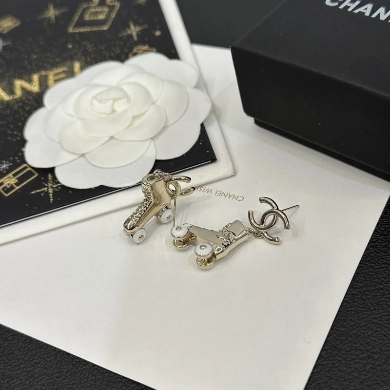 Chanel Earrings WrinkleFree 230185